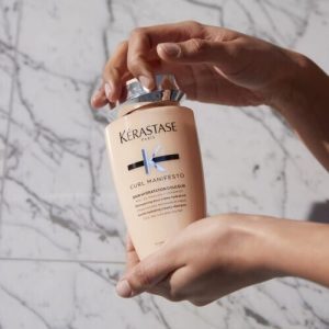 Kératase Bain Hydratation Douceur Curl Manifesto, shampoo para cabelos encaracolados - 250ml
